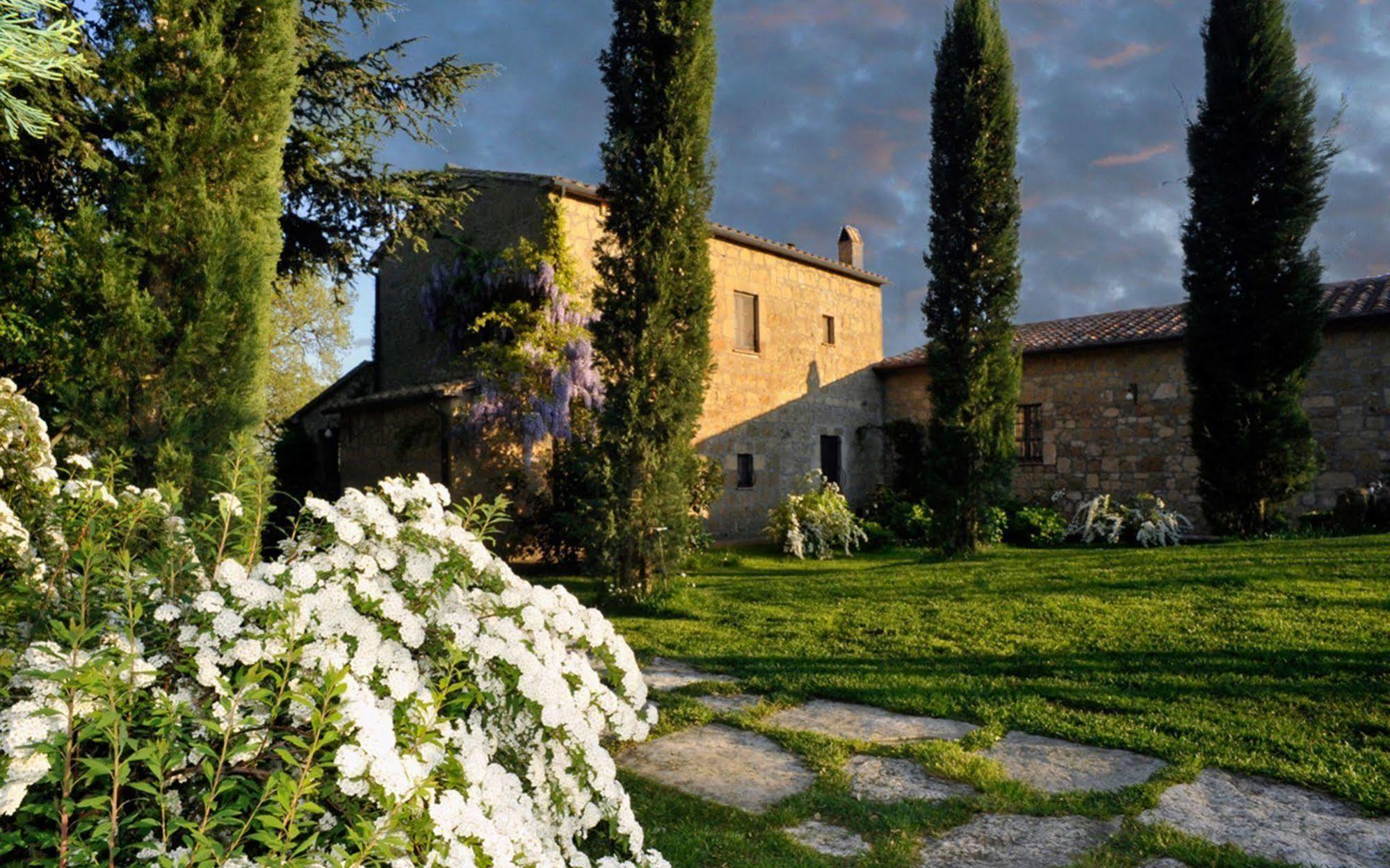 Locanda Ilune Pitigliano Exterior foto