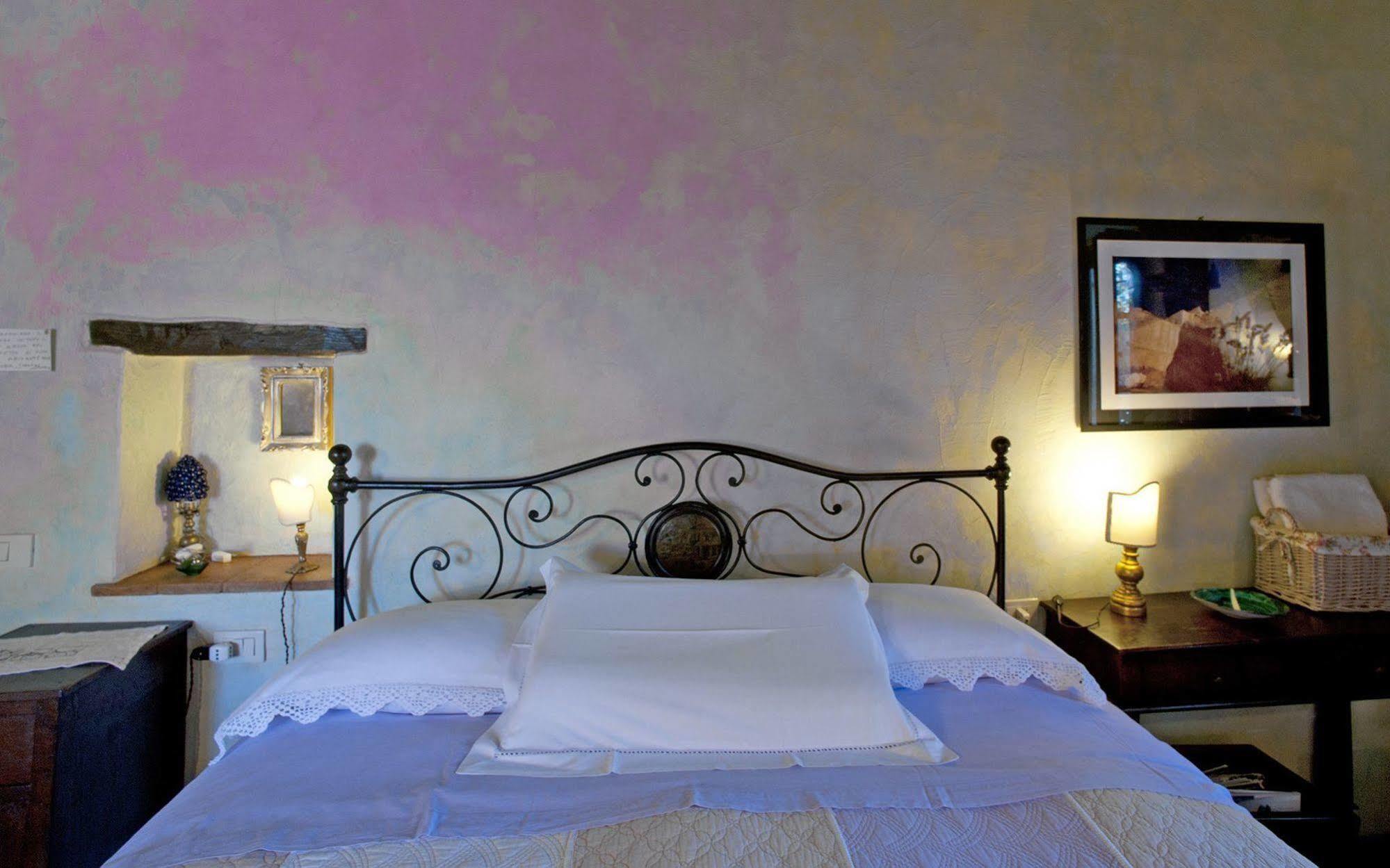 Locanda Ilune Pitigliano Exterior foto